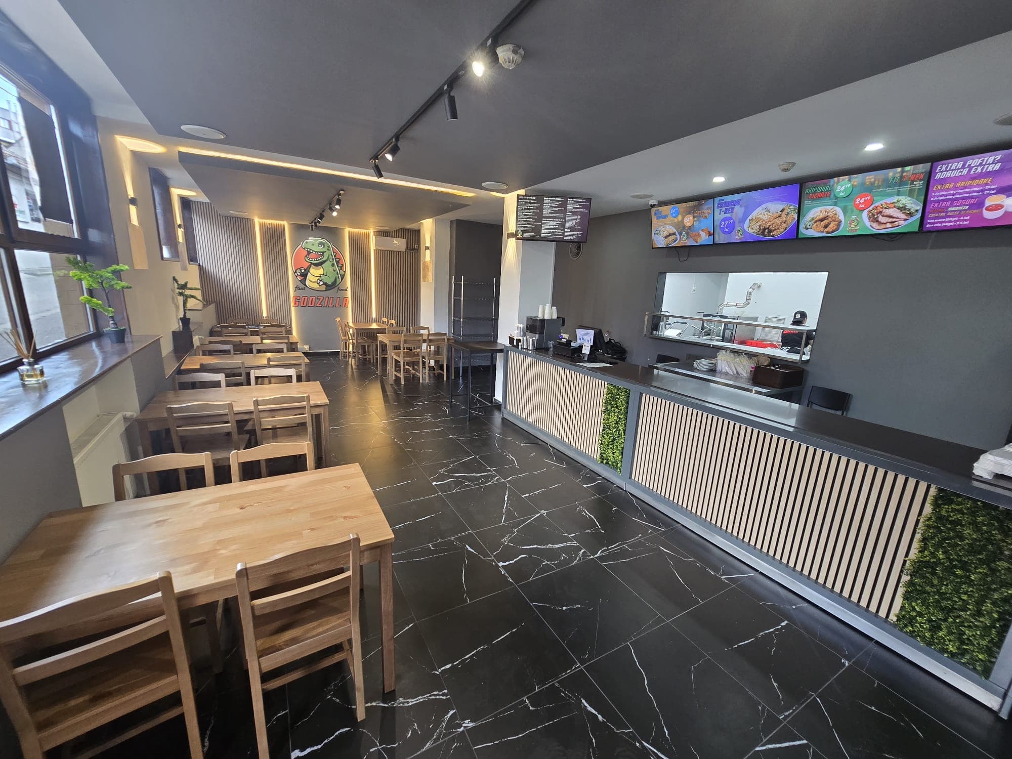 Interiorul restaurantului